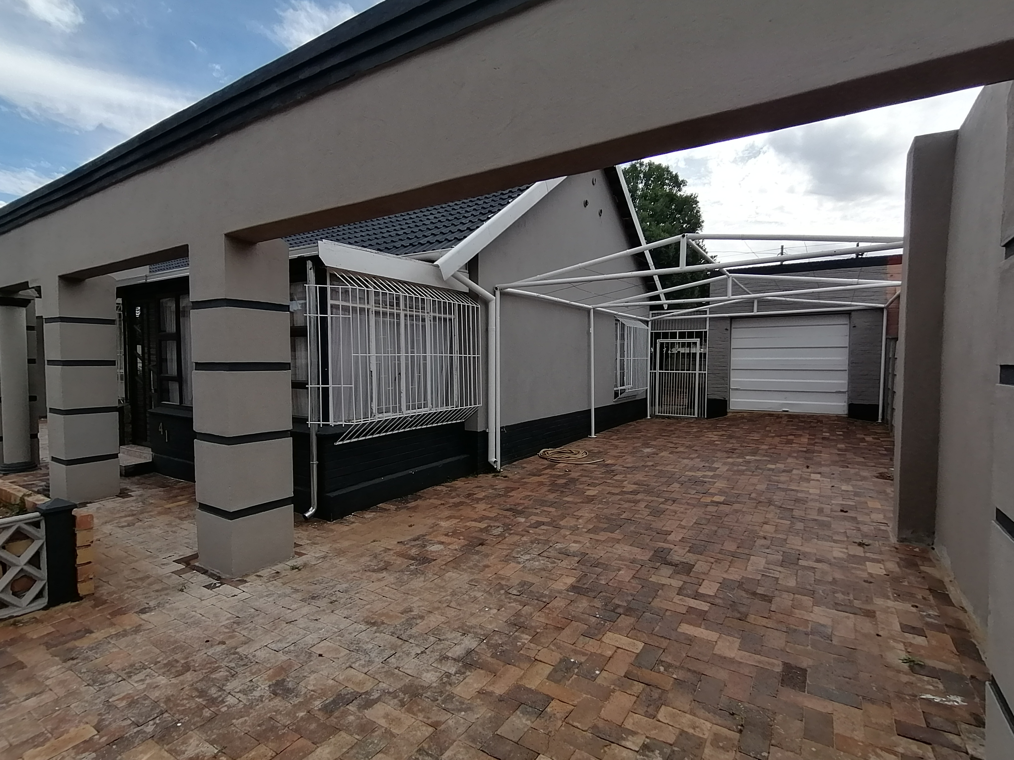 3 Bedroom Property for Sale in Stilfontein Ext 4 North West